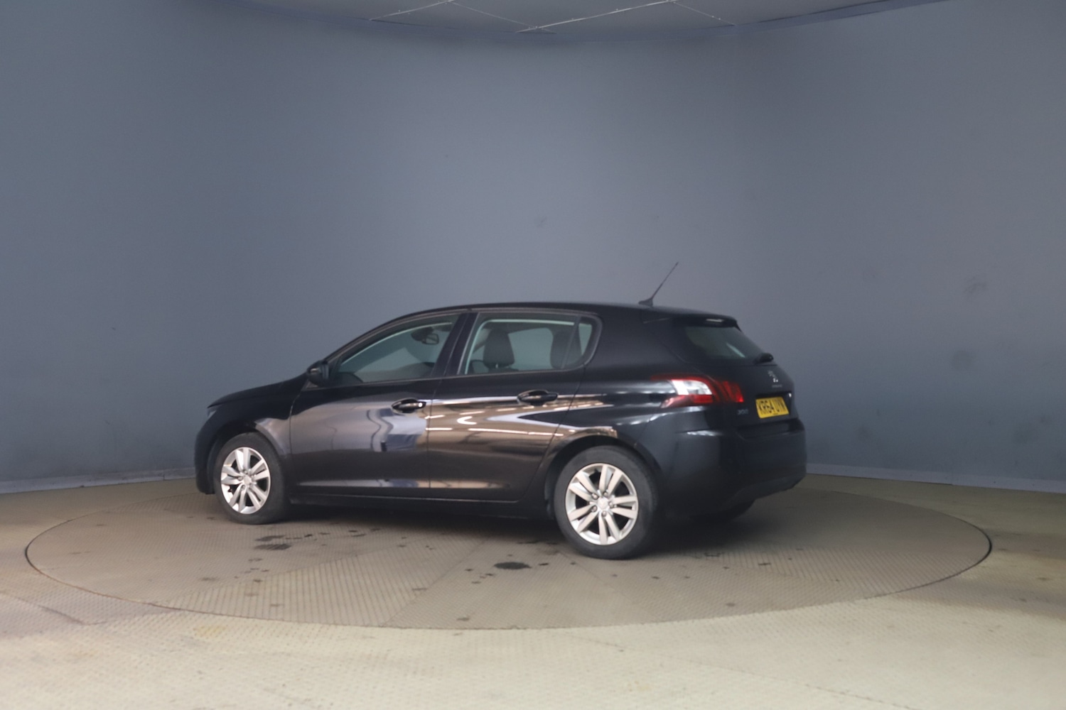 Used Peugeot 308 2015 for sale - 77703277: Photo 4