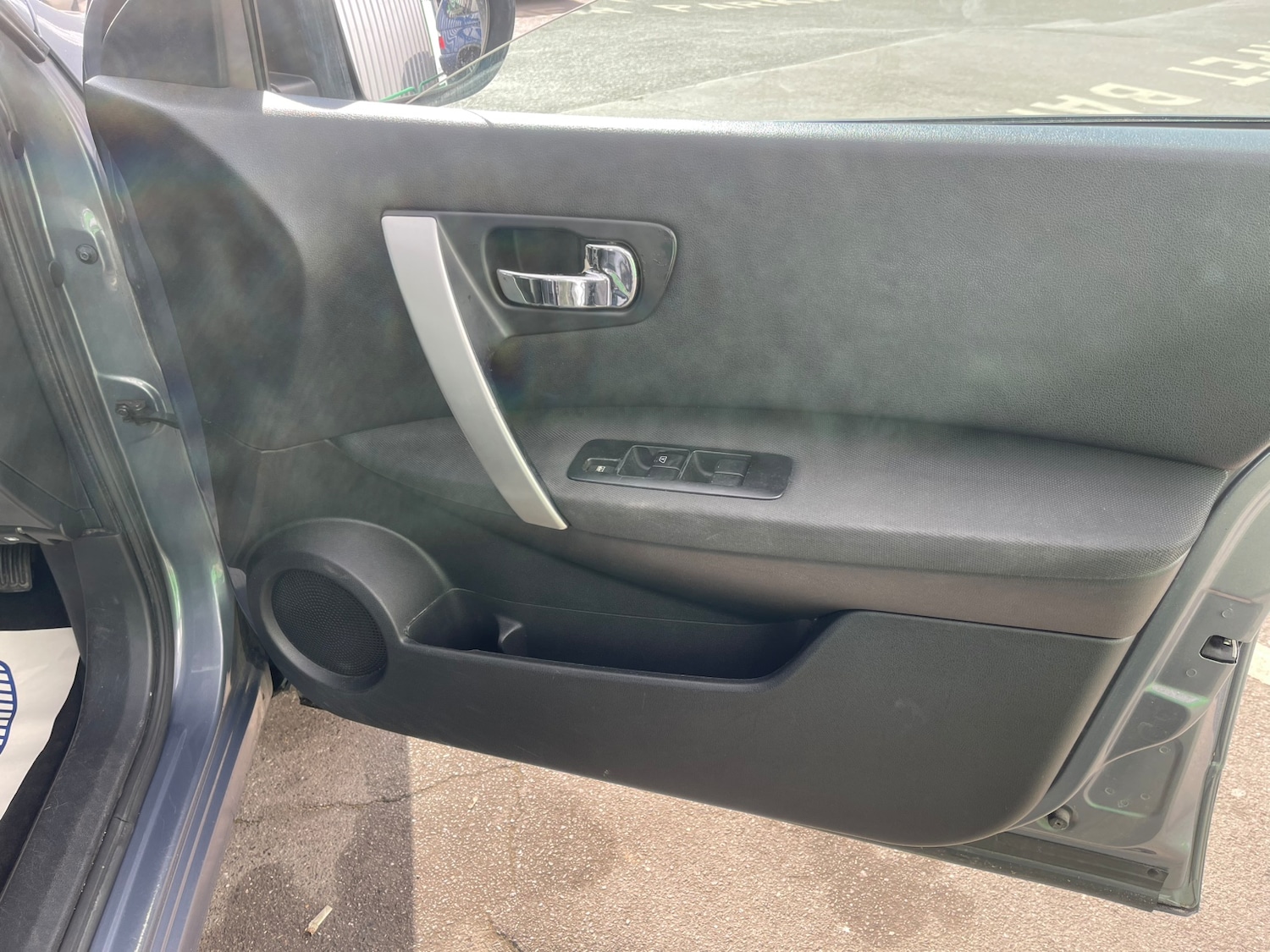 Used Nissan Qashqai 2010 for sale - 76819694: Photo 11