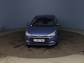 Used Hyundai i20 2015 for sale - 76949826: Photo