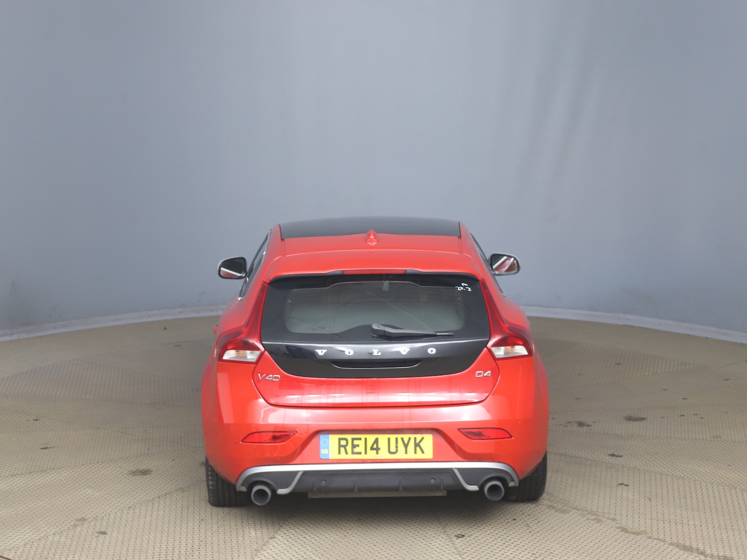 Used Volvo V40 2014 for sale - 77989827: Photo 5