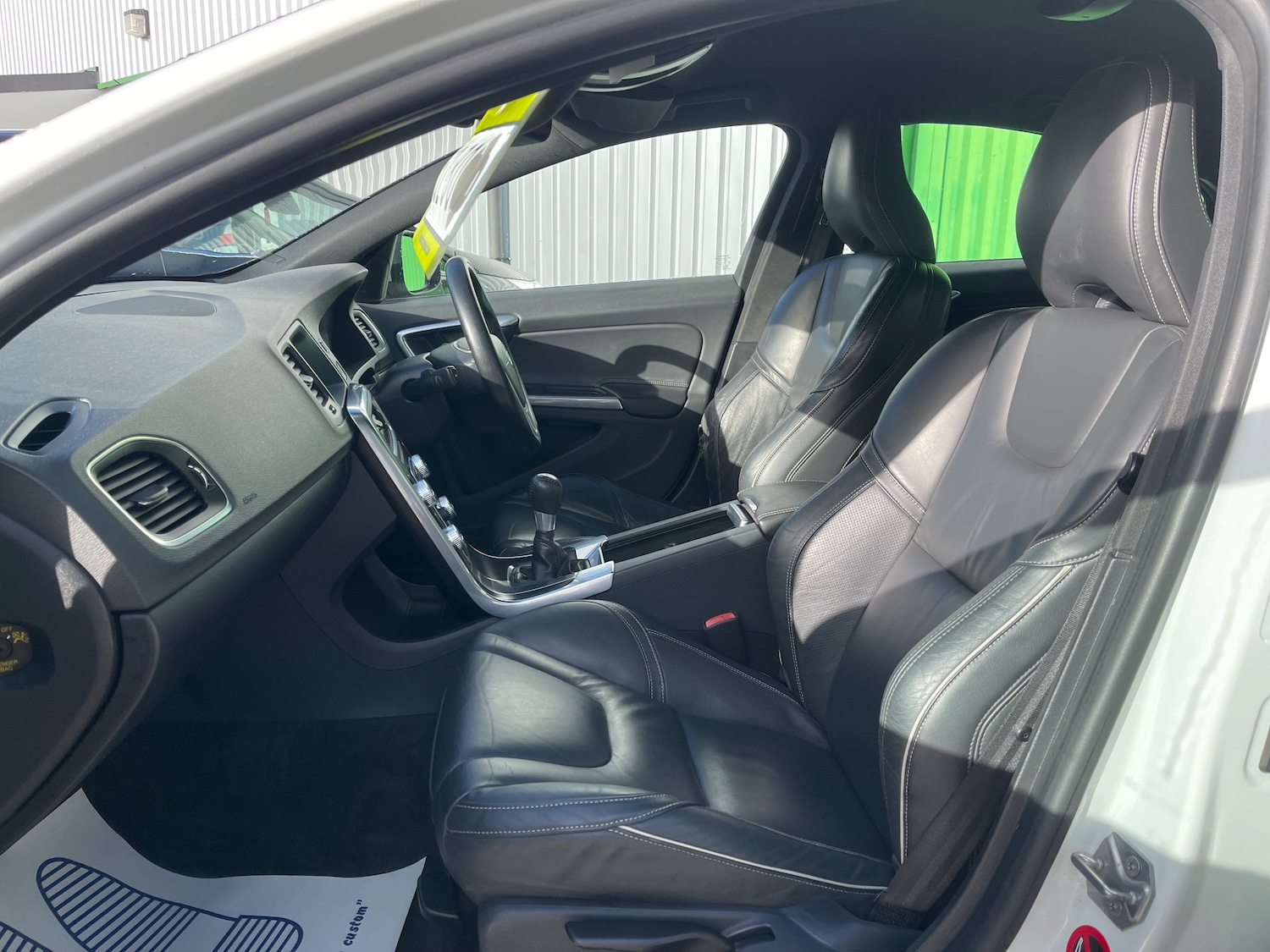 Used Volvo S60 2014 for sale - 76305330: Photo 11