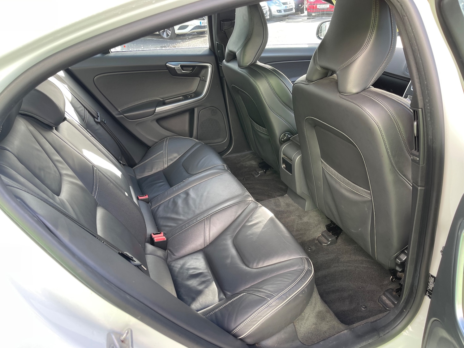 Used Volvo S60 2014 for sale - 76305330: Photo 15