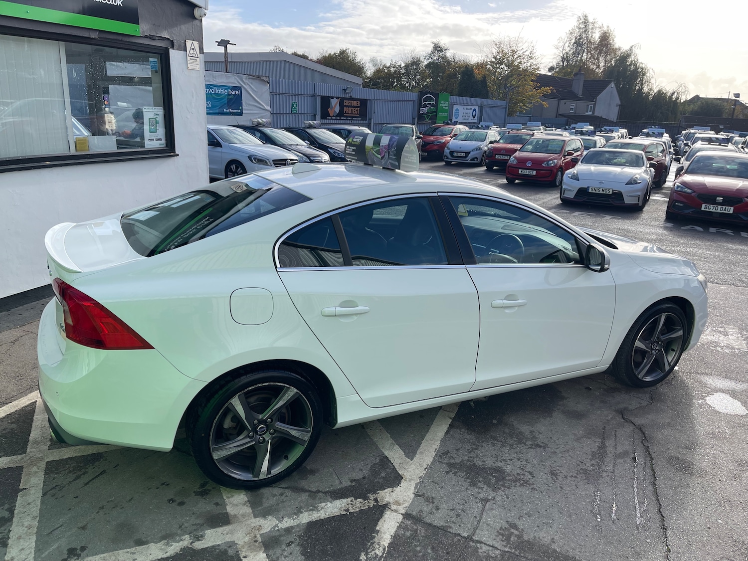 Used Volvo S60 2014 for sale - 76305330: Photo 3