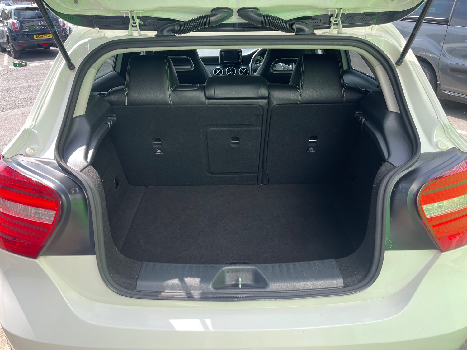 Used Mercedes-Benz A-Class 2014 for sale - 77692004: Photo 13