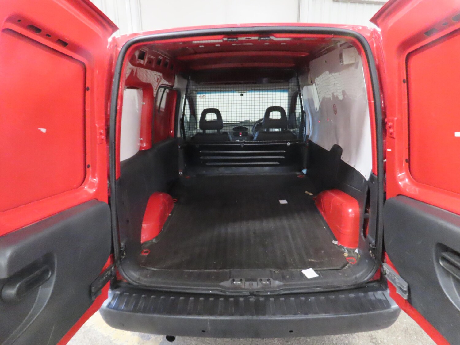 Used Vauxhall Combo 2011 for sale - 77382058: Photo 7
