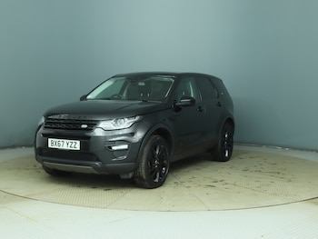 Used Land Rover Discovery Sport 2017 for sale - 77382057: Photo