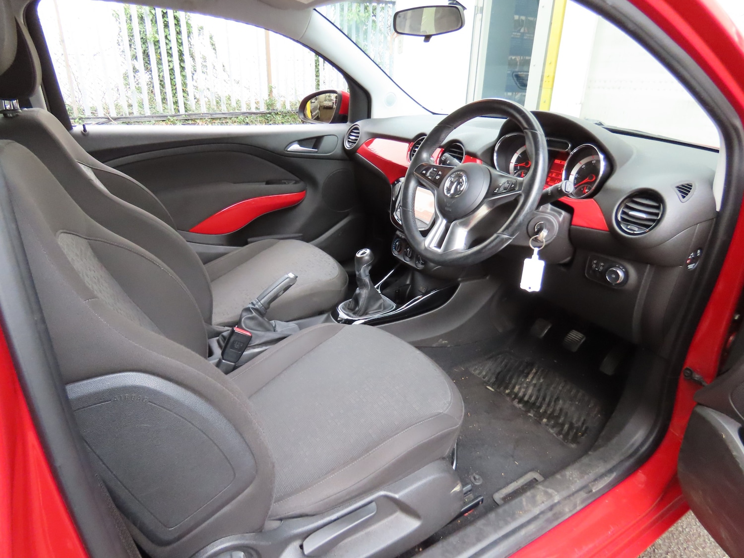 Used Vauxhall ADAM 2015 for sale - 76466237: Photo 8