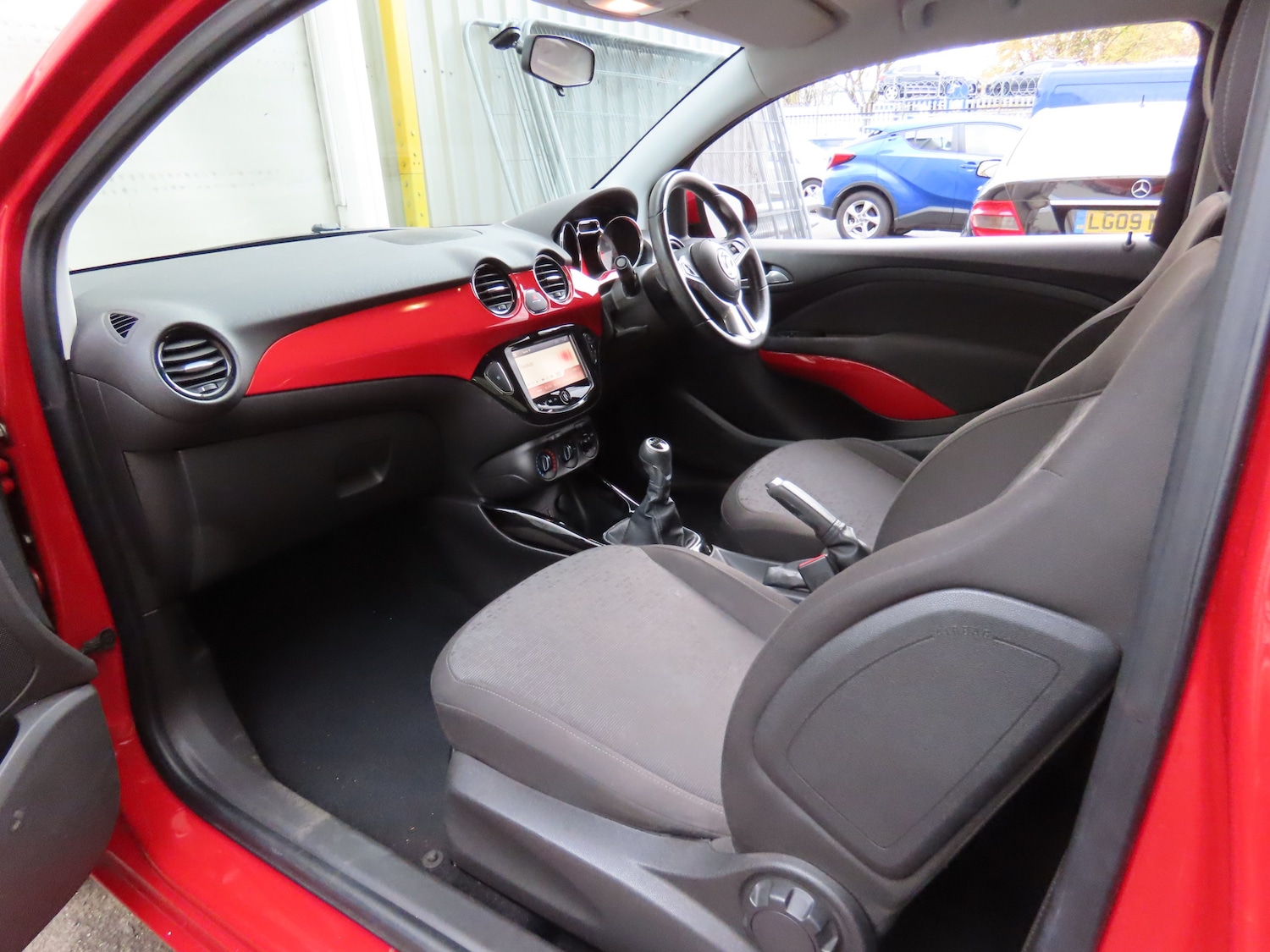 Used Vauxhall ADAM 2015 for sale - 76466237: Photo 9