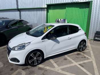 Used Peugeot 208 2015 for sale - 74729592: Photo