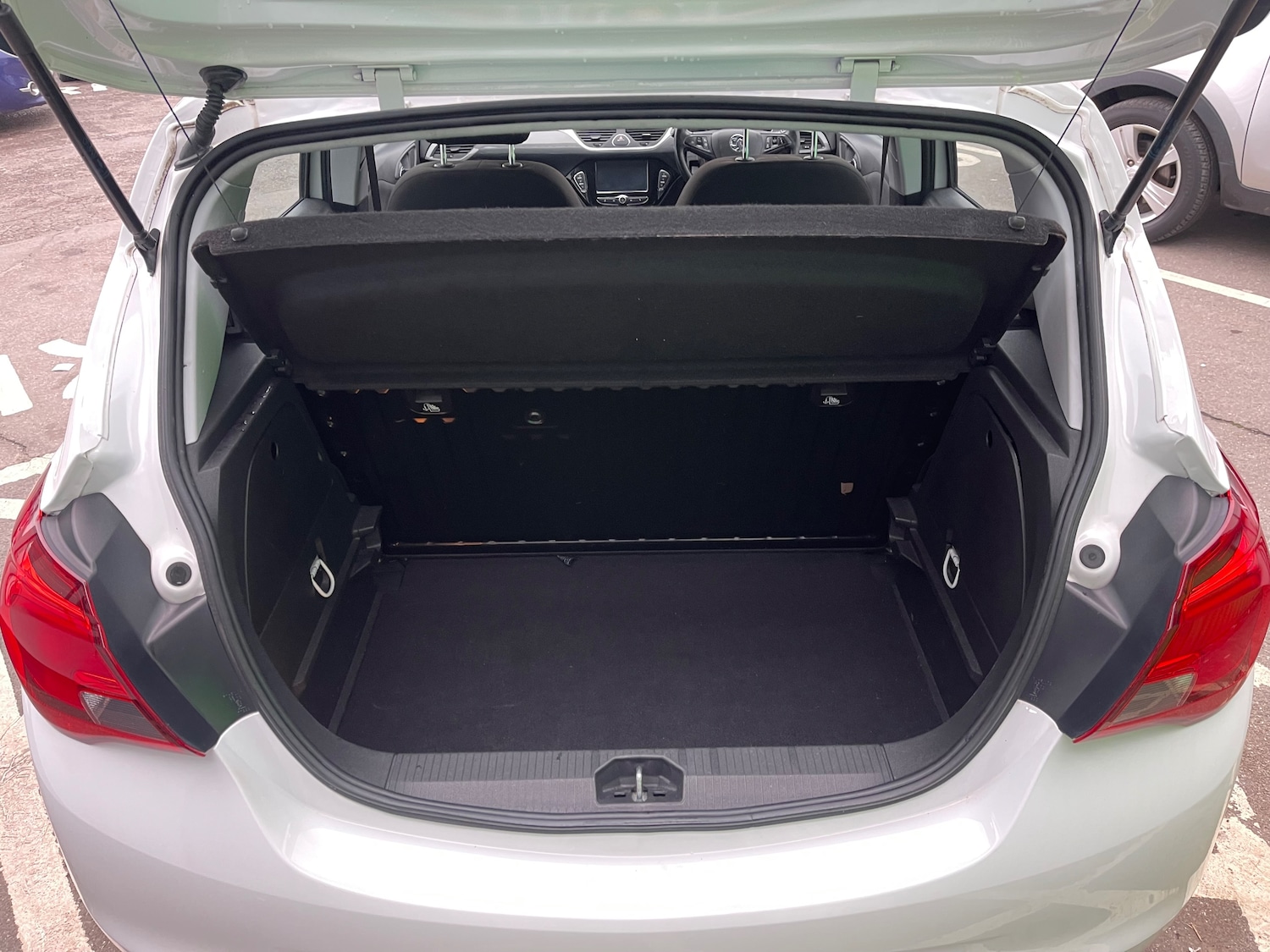 Used Vauxhall Corsa 2016 for sale - 76949824: Photo 15