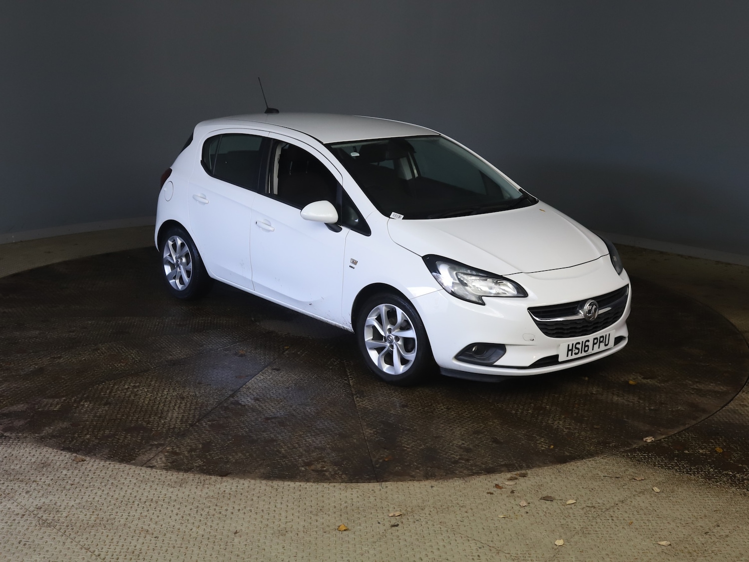 Used Vauxhall Corsa 2016 for sale - 76949824: Photo 4
