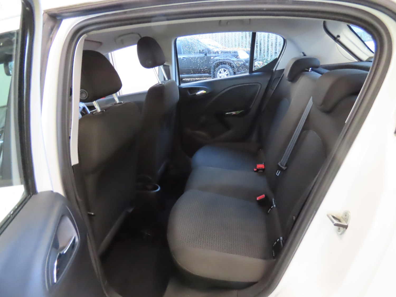 Used Vauxhall Corsa 2016 for sale - 76949824: Photo 8