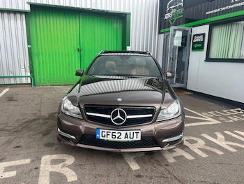 Used Mercedes-Benz C-Class 2012 for sale - 75385643: Photo