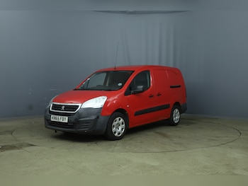 Used Peugeot 308 2015 for sale - 76508844: Photo