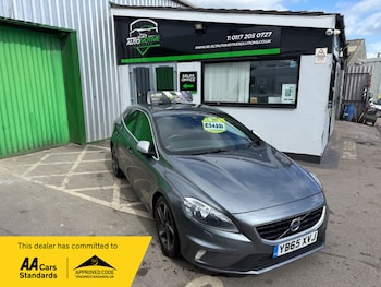 Used Volvo V40 2015 for sale - 78011895: Photo