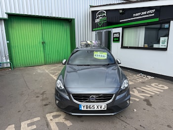 Used Volvo V40 2015 for sale - 78011895: Photo