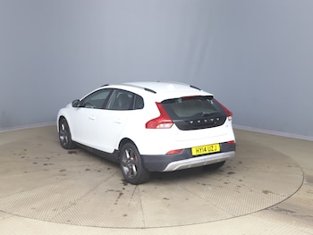Volvo - V40