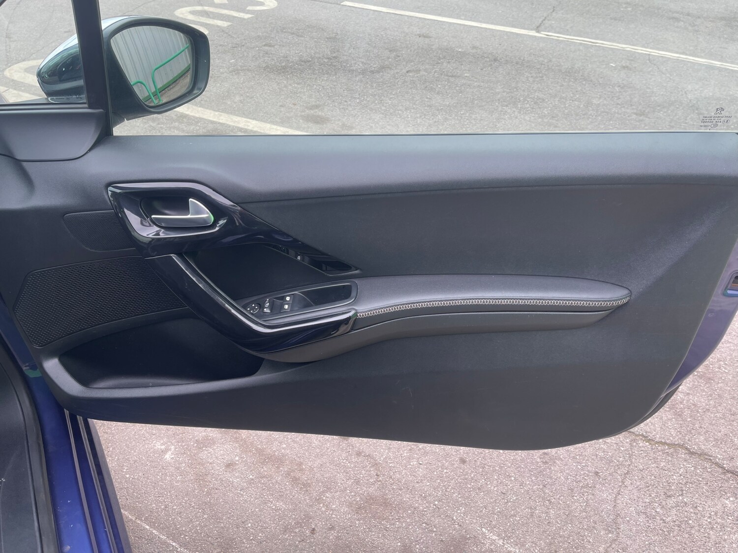 Used Peugeot 208 2013 for sale - 77692039: Photo 10