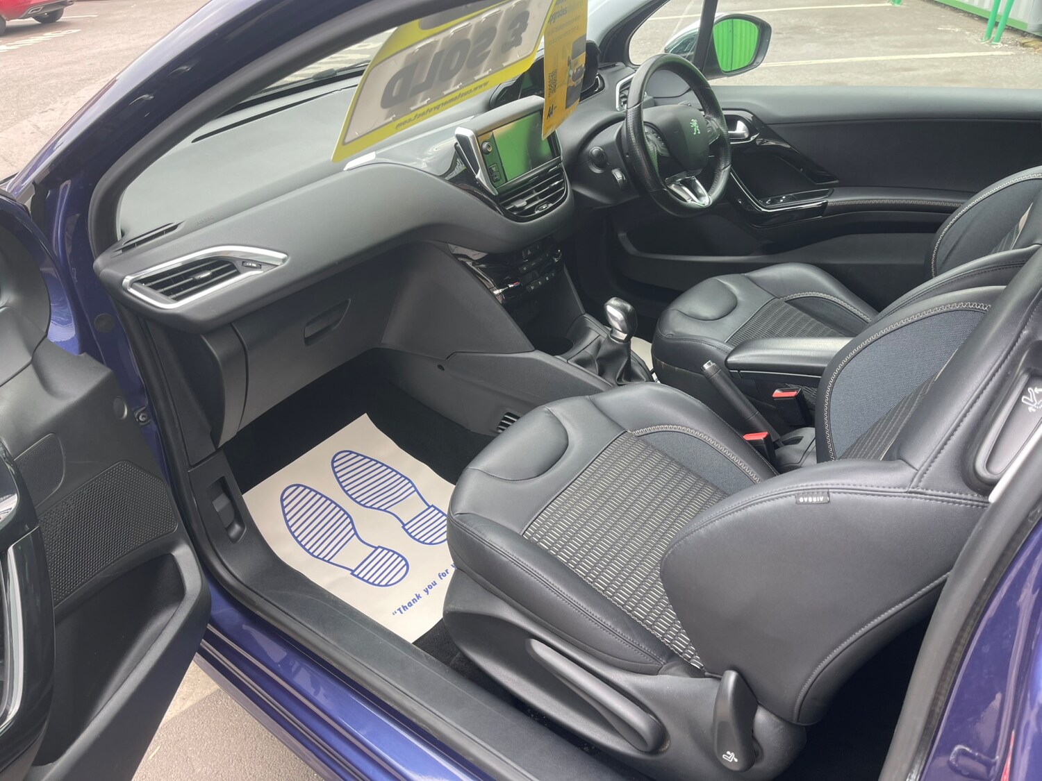 Used Peugeot 208 2013 for sale - 77935451: Photo 11