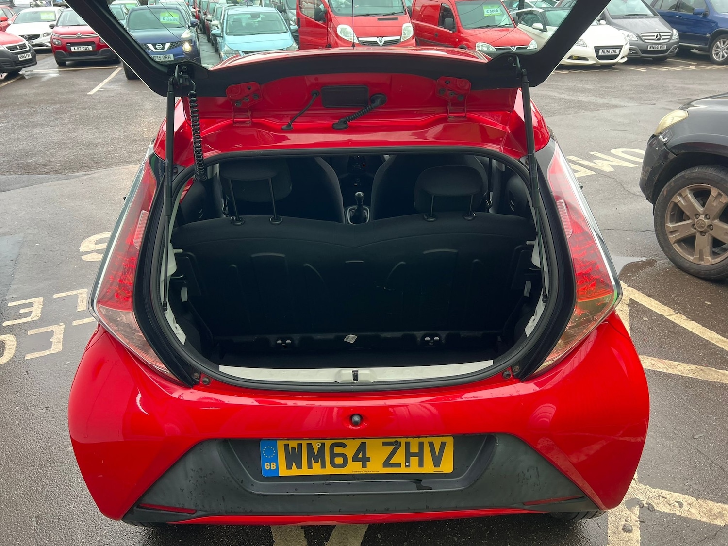 Used Toyota AYGO 2015 for sale - 76896429: Photo 14