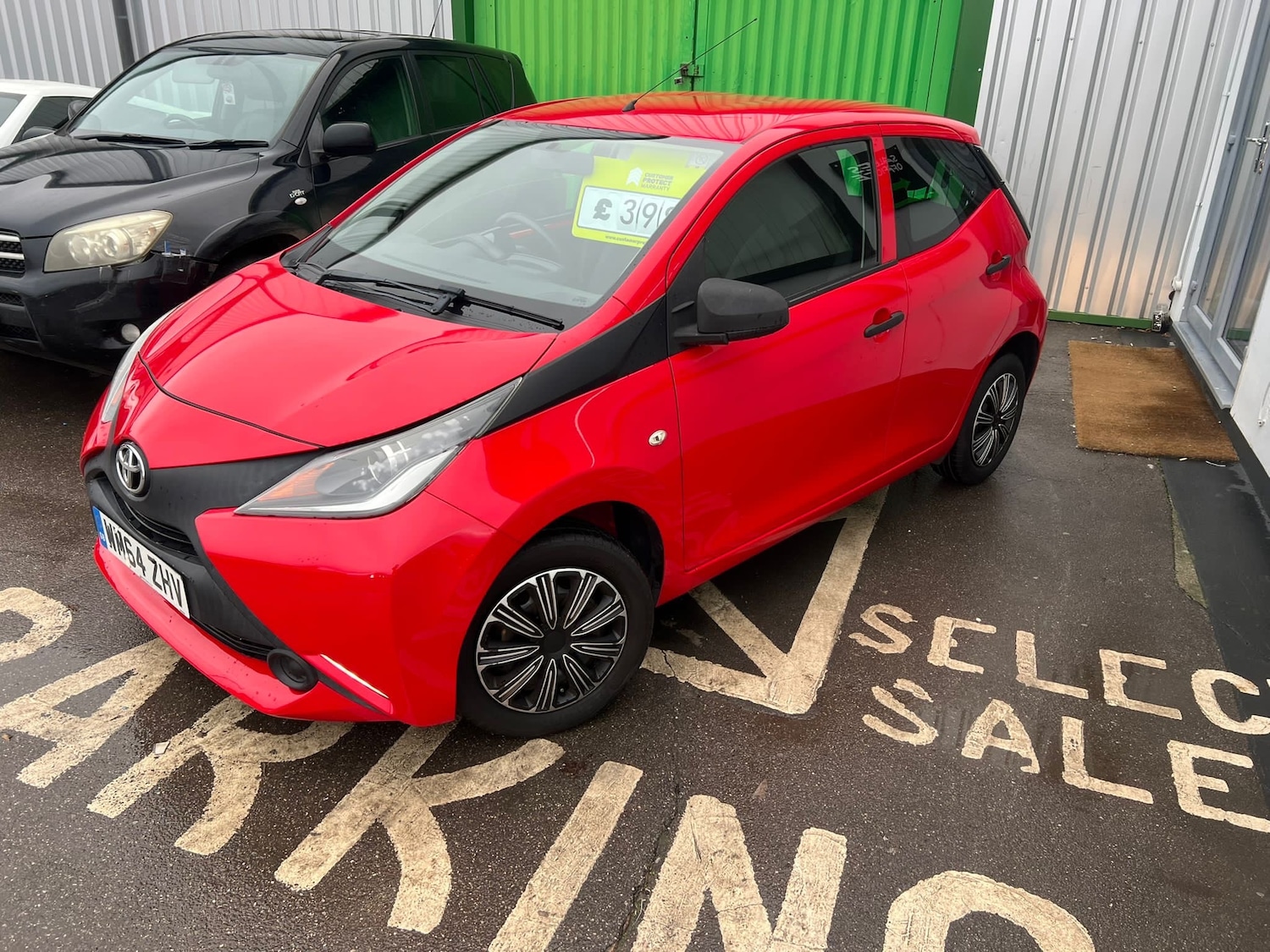 Used Toyota AYGO 2015 for sale - 76896429: Photo 3