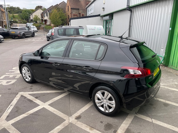 Used Peugeot 308 2016 for sale - 76211699: Photo 4