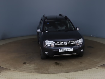 Used Dacia Duster 2016 for sale - 76466240: Photo