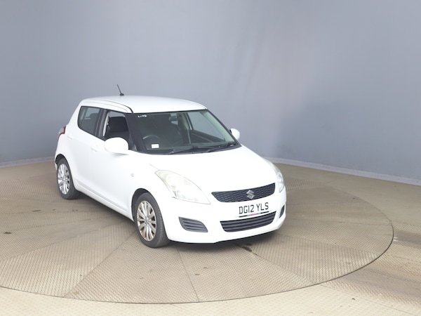 Used Suzuki Swift 2012 for sale - 76324512: Photo 1