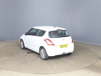 Used Suzuki Swift 2012 for sale - 76324512: Photo 3