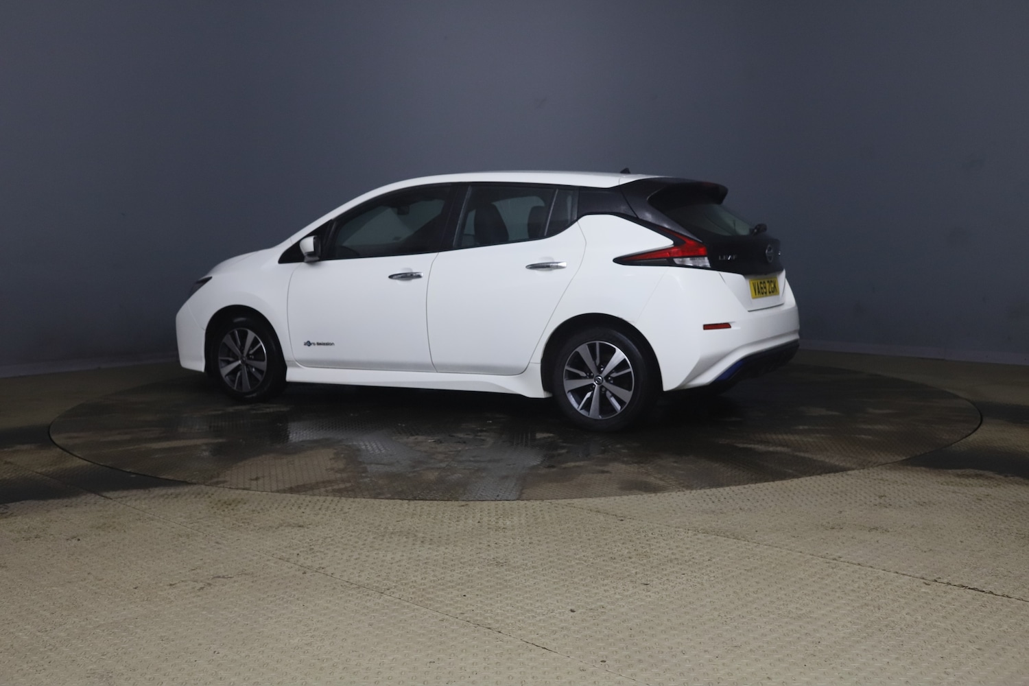 Used Nissan Leaf 2020 for sale - 77450887: Photo 4