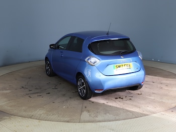 Used Renault Zoe 2017 for sale - 78029120: Photo