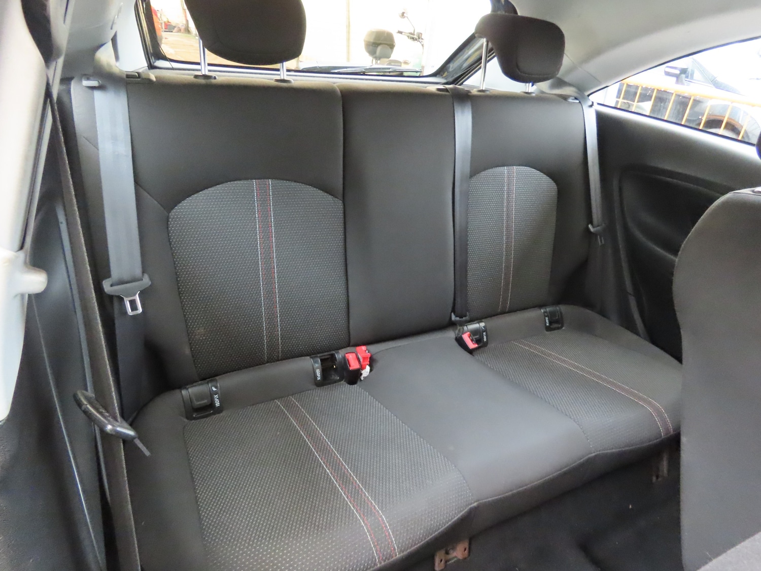 Used Vauxhall Corsa 2015 for sale - 78064987: Photo 6