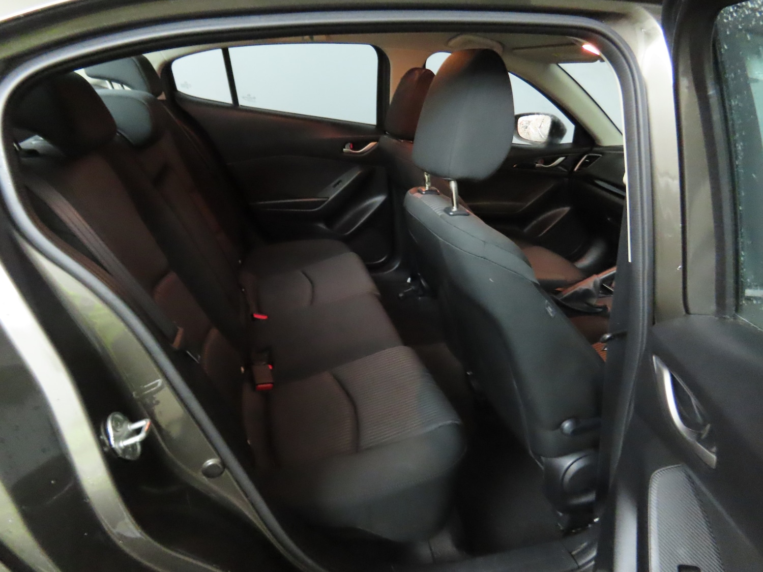 Used Mazda Mazda3 2015 for sale - 76896422: Photo 9