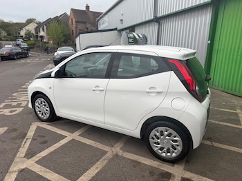 Used Toyota AYGO 2020 for sale - 78268050: Photo