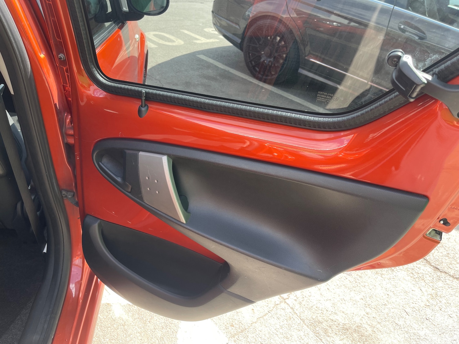 Used Toyota AYGO 2012 for sale - 75620967: Photo 14