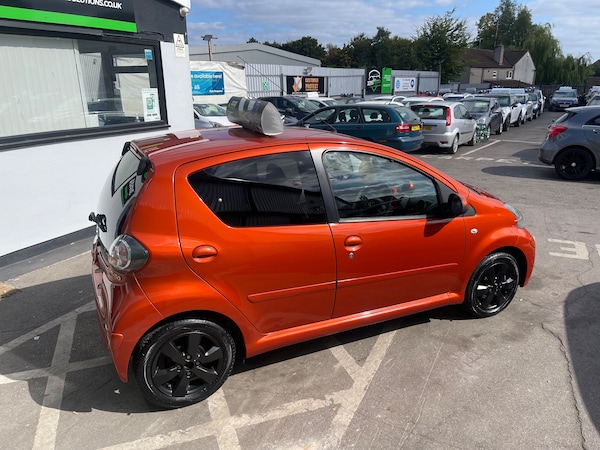 Used Toyota AYGO 2012 for sale - 75620967: Photo 6