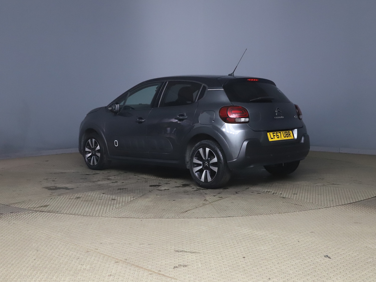 Used Citroen C3 2017 for sale - 76466235: Photo 4