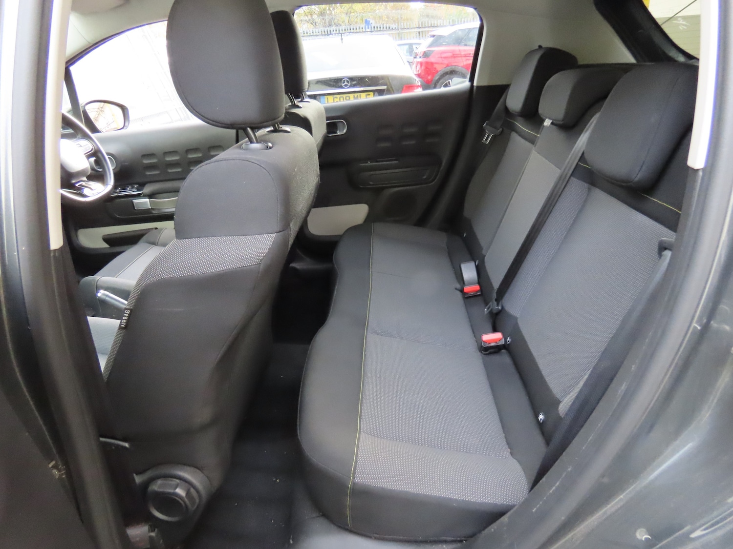 Used Citroen C3 2017 for sale - 76466235: Photo 6