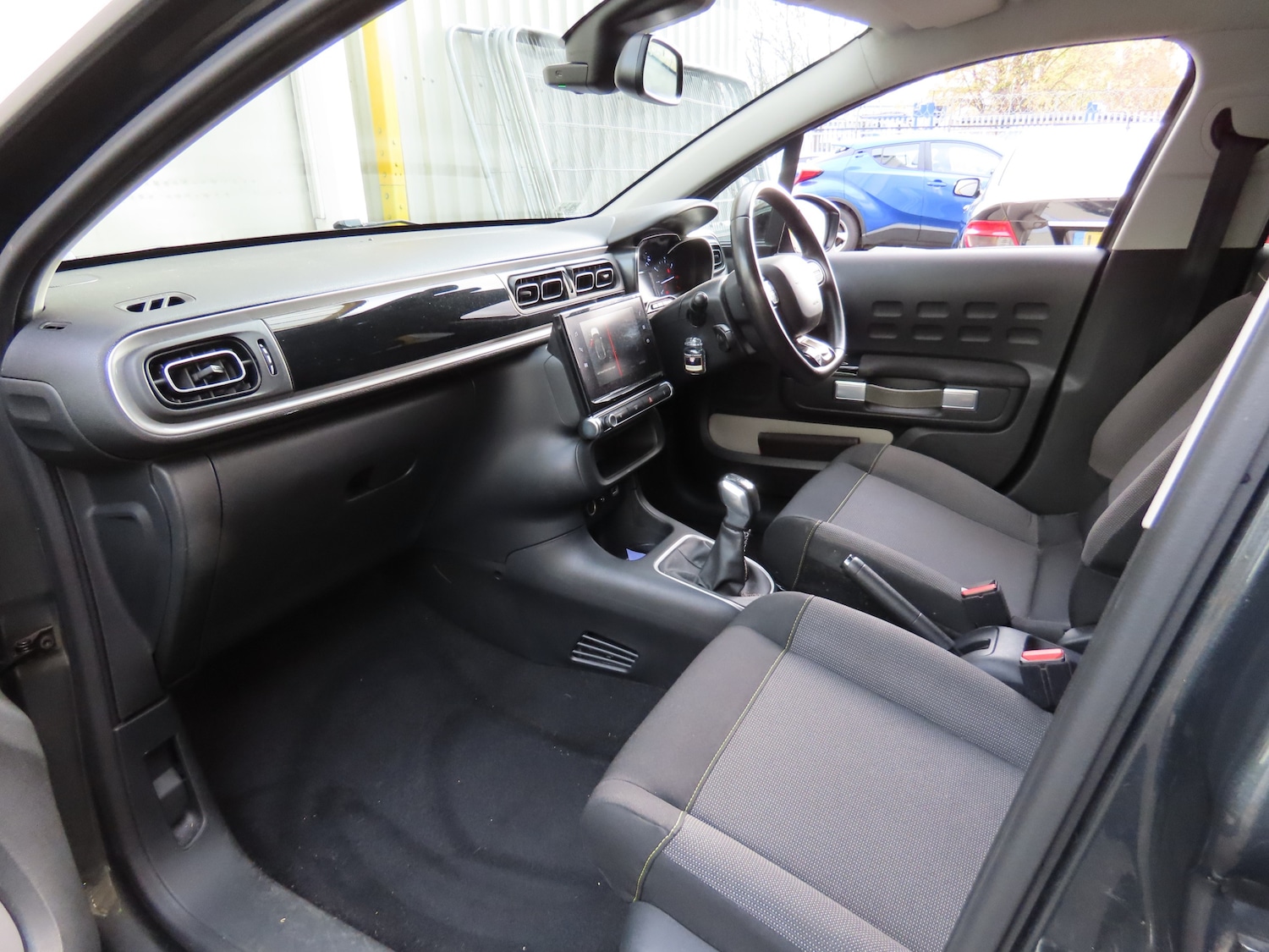 Used Citroen C3 2017 for sale - 76466235: Photo 9