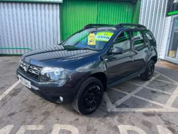 Used Dacia Duster 2015 for sale - 74729600: Photo