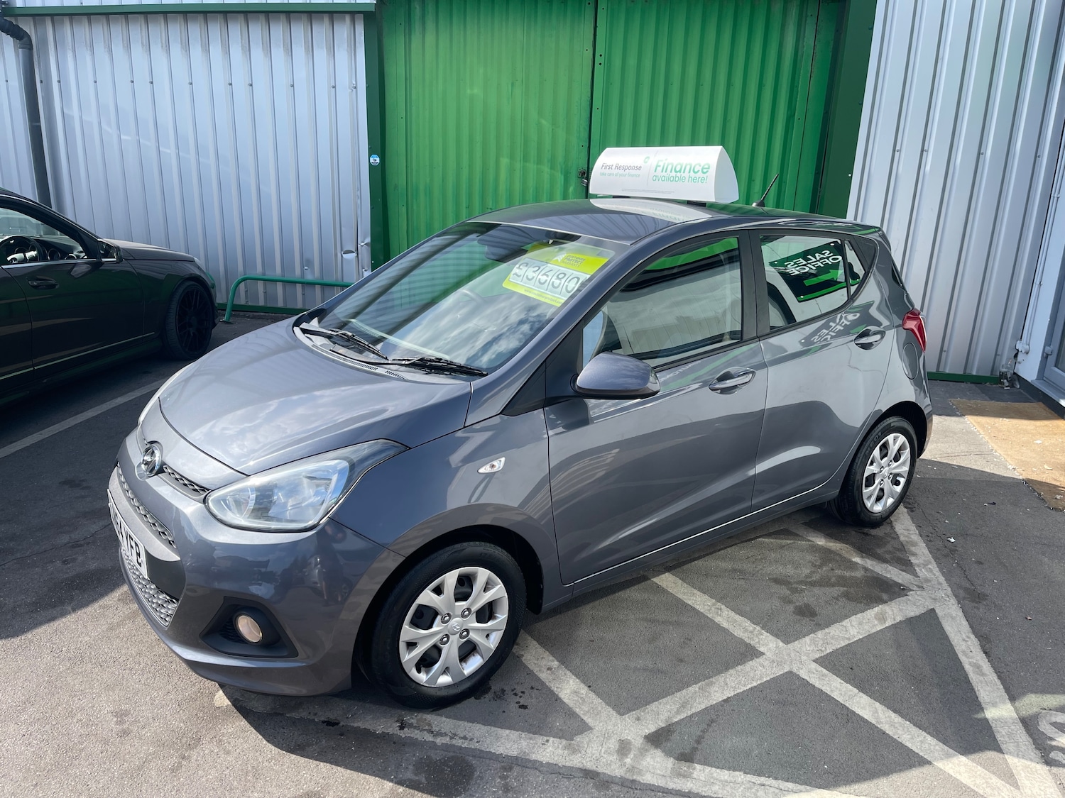 Used Hyundai i10 2014 for sale - 76211687: Photo 3