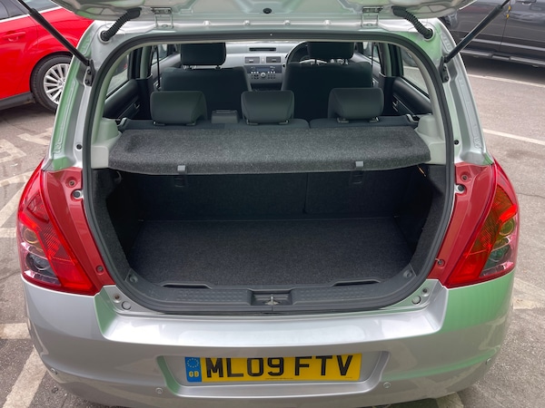 Used Suzuki Swift 2009 for sale - 75567824: Photo 15