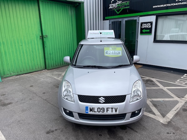 Used Suzuki Swift 2009 for sale - 75567824: Photo 2