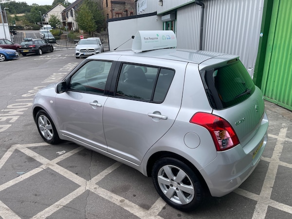 Used Suzuki Swift 2009 for sale - 75567824: Photo 4