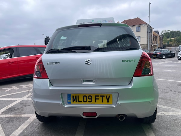 Used Suzuki Swift 2009 for sale - 75567824: Photo 5