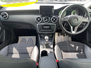 Used Mercedes-Benz A-Class 2014 for sale - 78521390: Photo