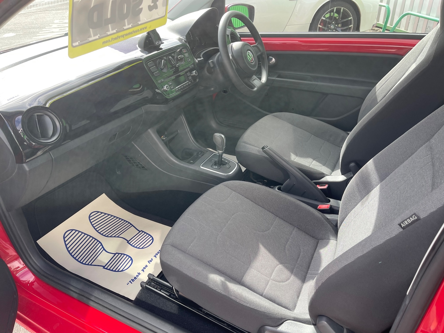 Used Volkswagen up! 2025 for sale - 75620903: Photo 12