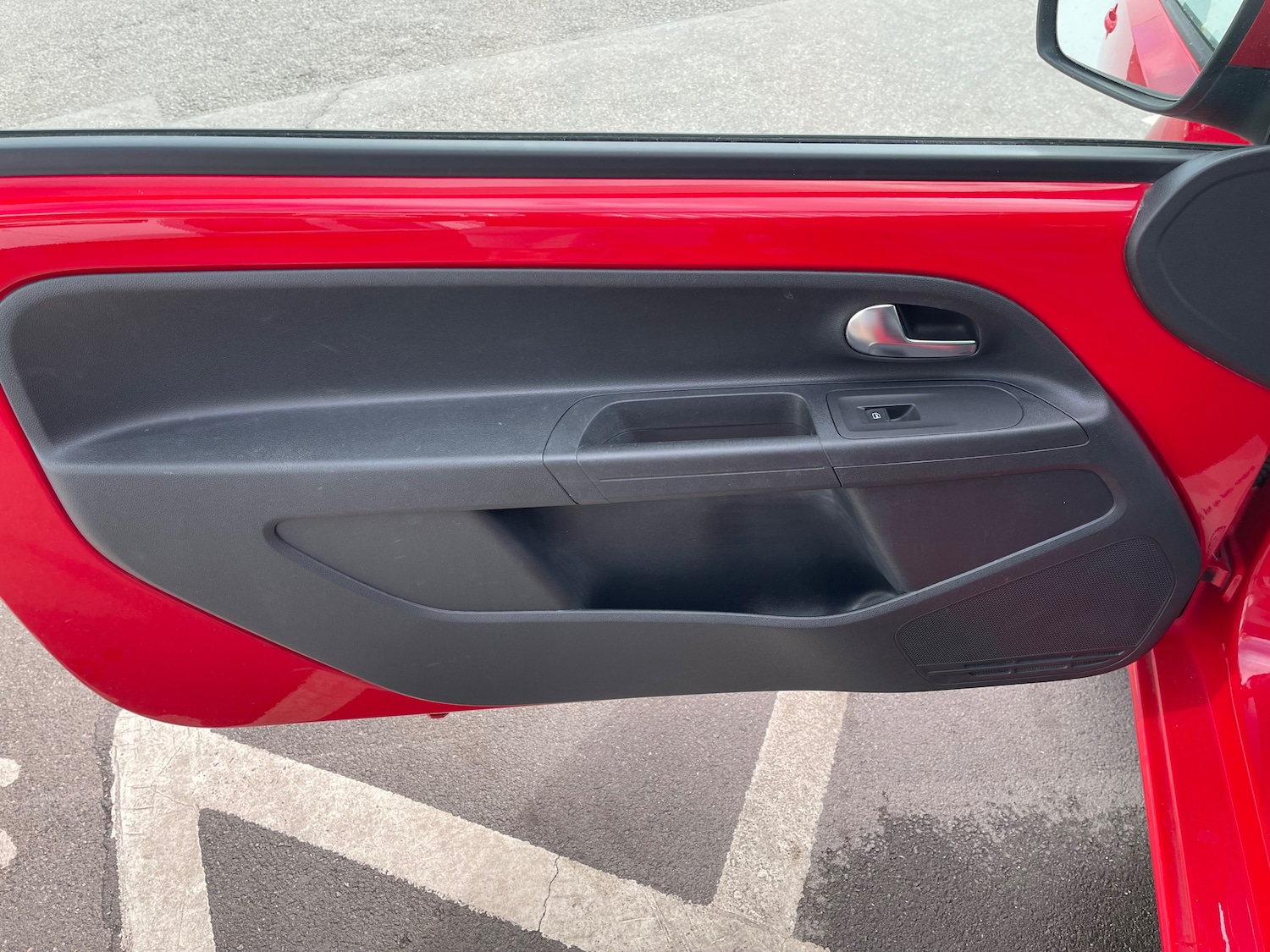 Used Volkswagen up! 2025 for sale - 75620903: Photo 13