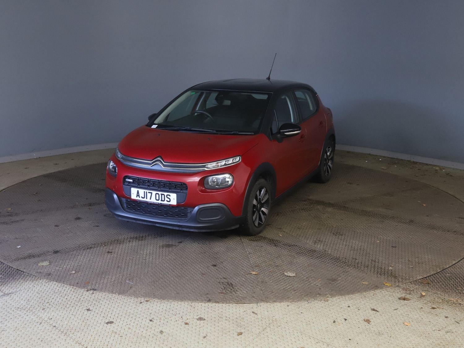 Used Citroen C3 2017 for sale - 76909272: Photo 3