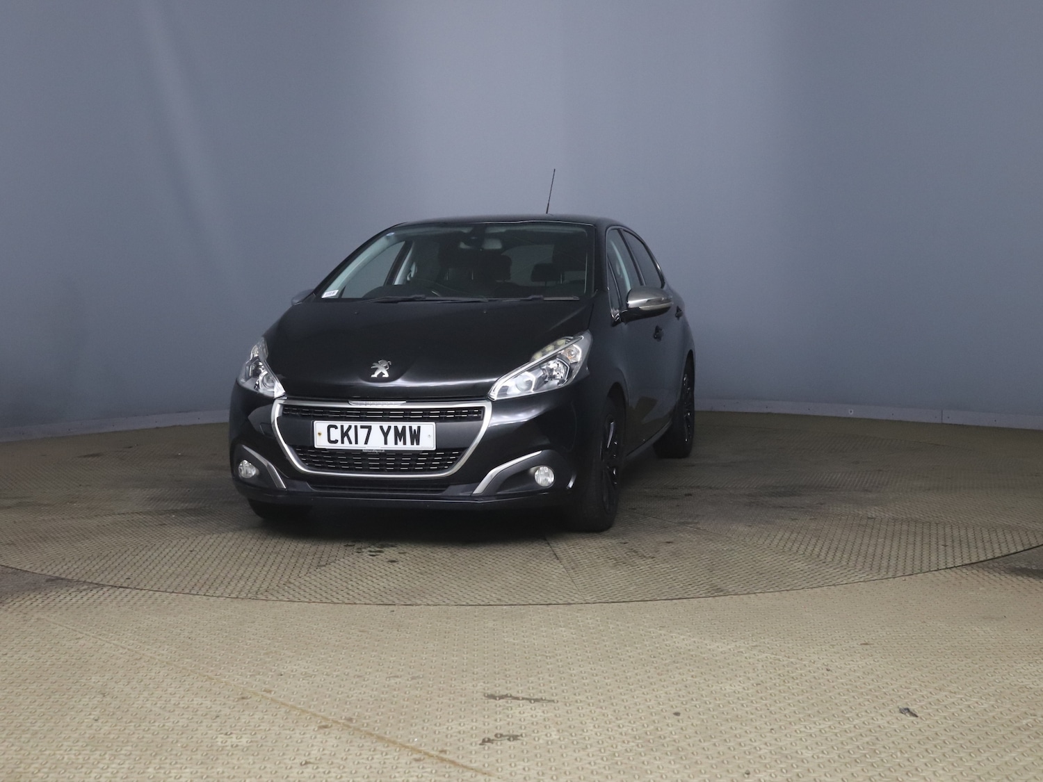 Used Peugeot 208 2017 for sale - 76466238: Photo 4